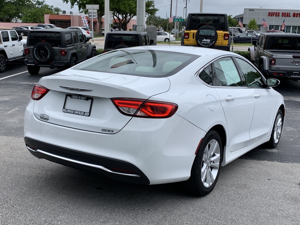 Pre-Owned 2015 Chrysler 200 Limited 4D Sedan In Davie #H0A134105A ...